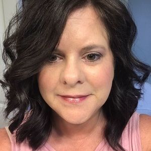 Meet your Posher, Tonya